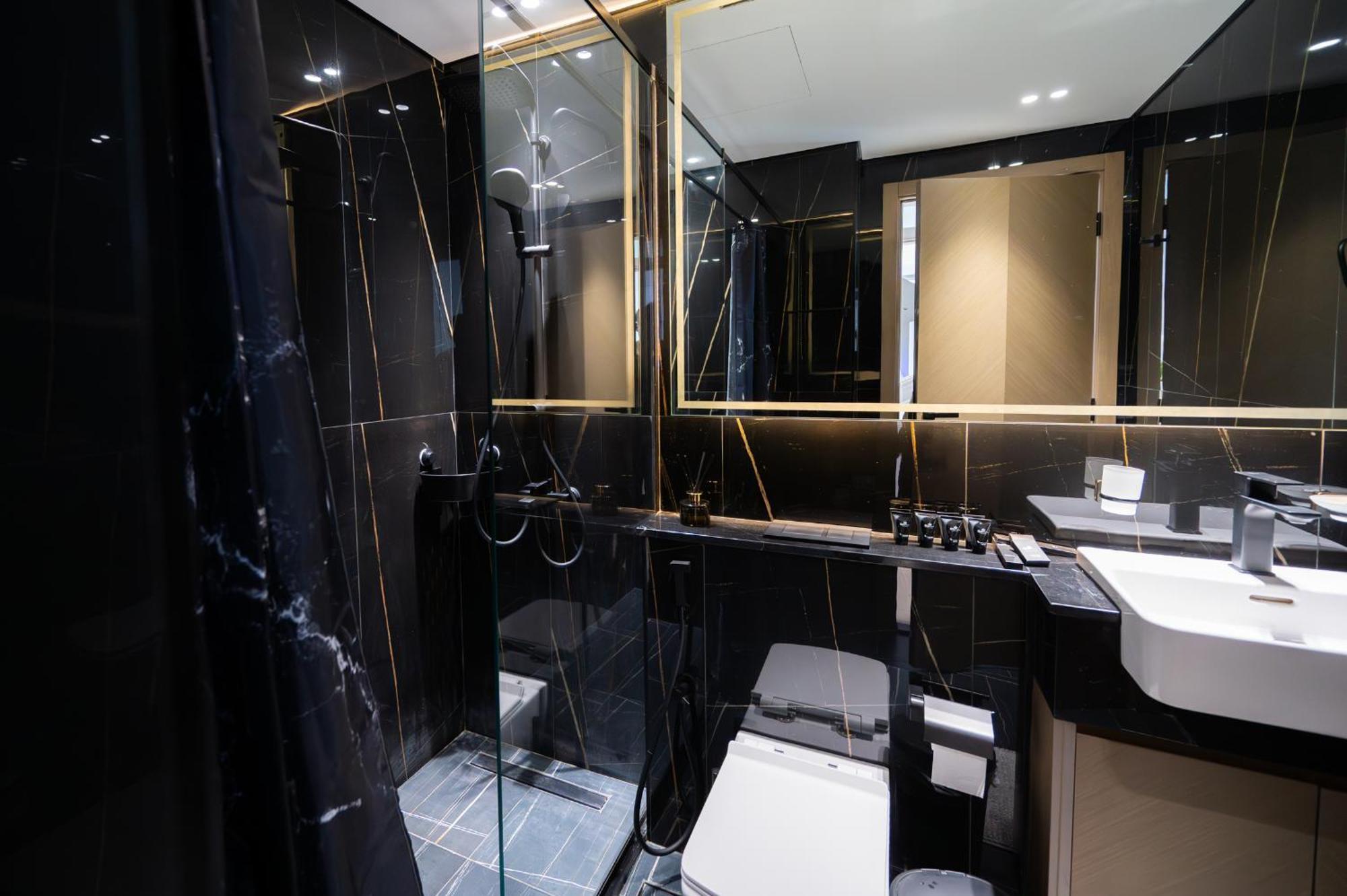 Cozy New Brand 1br At Jvc Binghatti Corner * Dubai