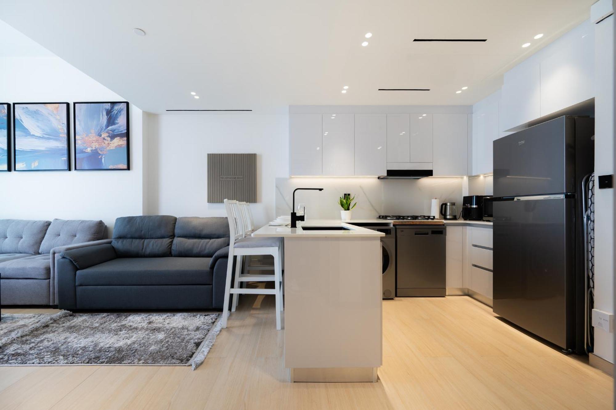 Cozy New Brand 1br At Jvc Binghatti Corner Apartment Dubai