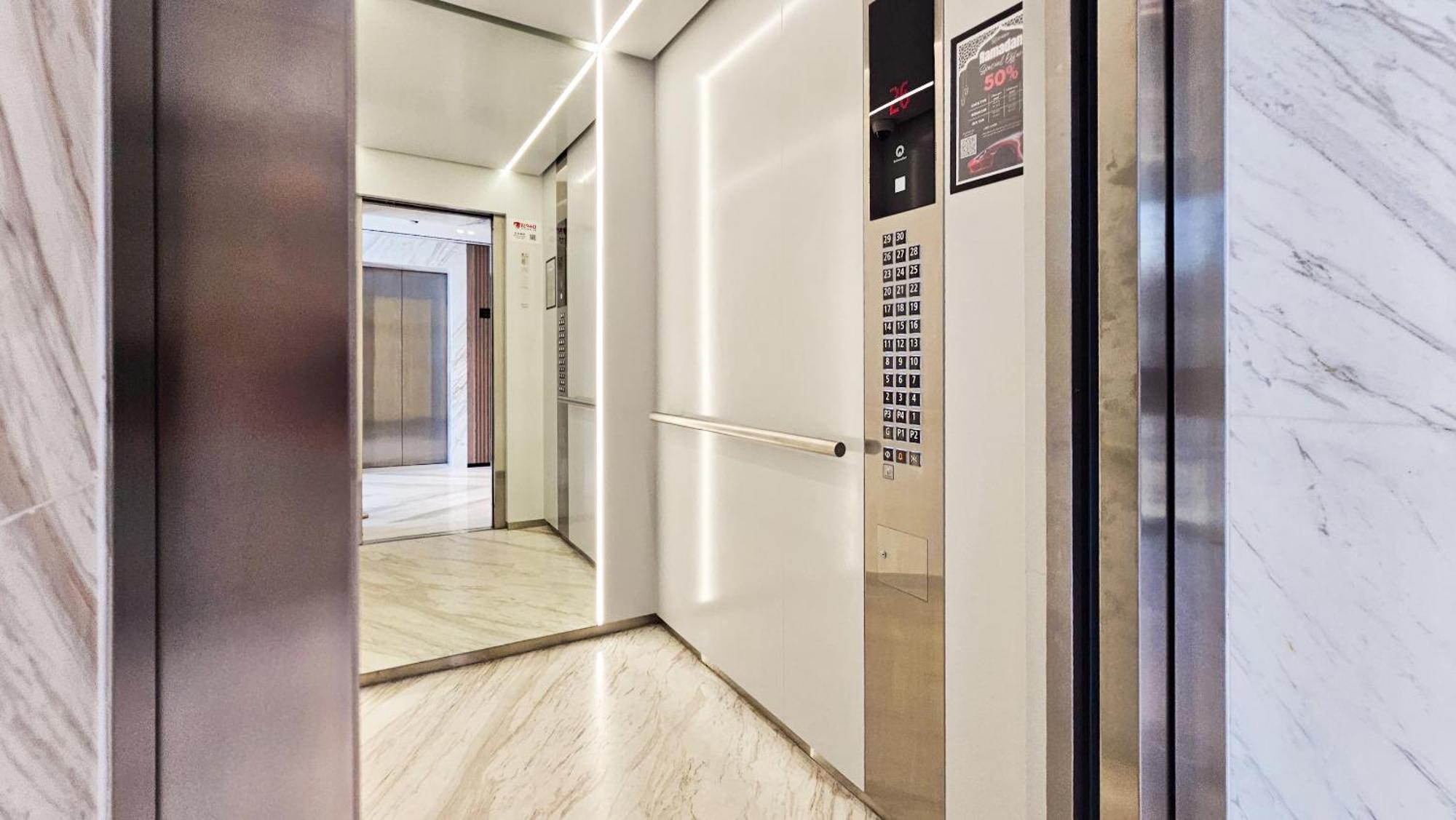Apartment Cozy New Brand 1br At Jvc Binghatti Corner *